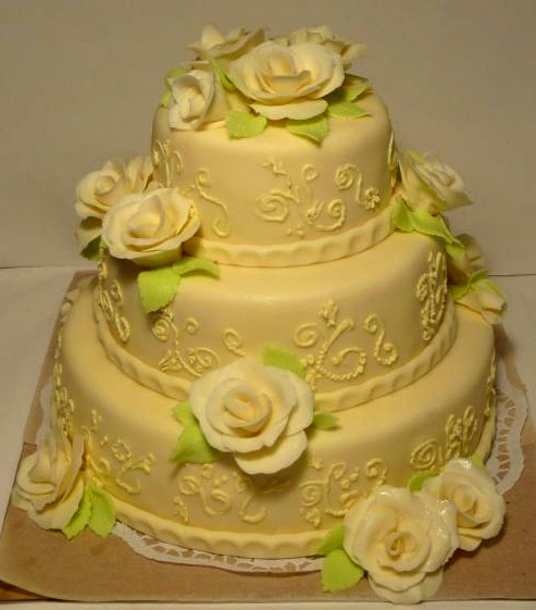 Svatební dort - žlutý